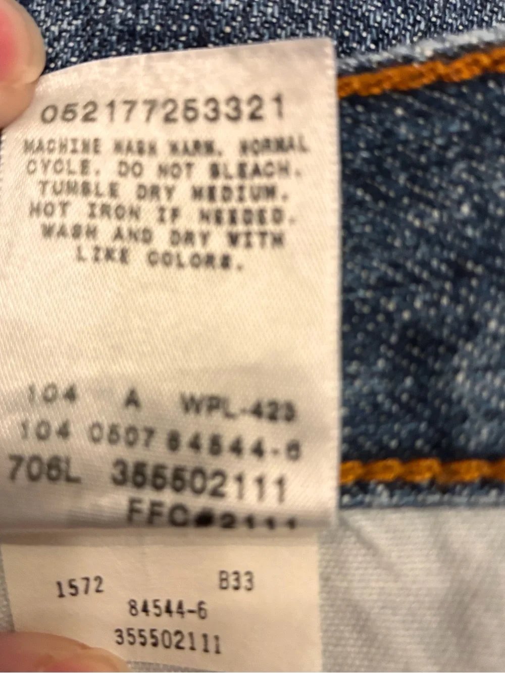 Levi’s 550 Sz 36 Relaxed Fit Mens Jean Shorts